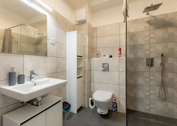 Honved77-79 By Bltn Apartment Balatonlelle