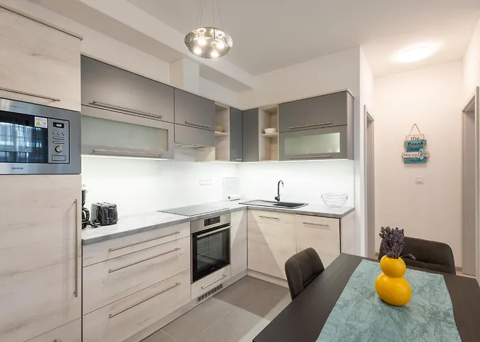 Apartment Honved77-79 By Bltn Balatonlelle